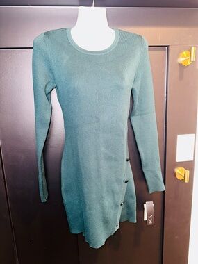 BCX Juniors' Ribbed Side-Button Long-Sleeve Tunic Top